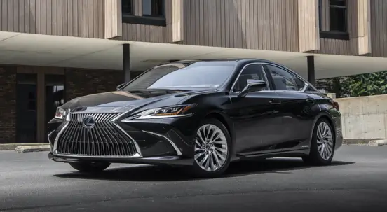 Lexus ES 300H Chauffeur Service dubai